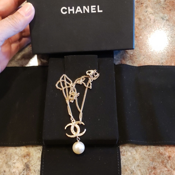 Chanel CC pearl  Collier necklace - Picture 8 of 10